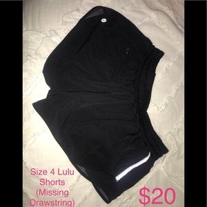 Black 2.5 inch Lululemon Running Shorts